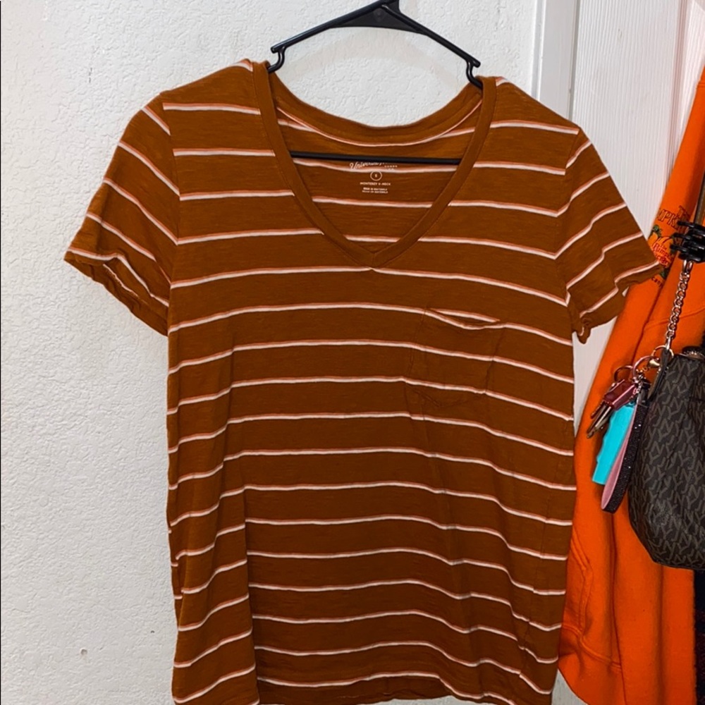 Soft v-neck